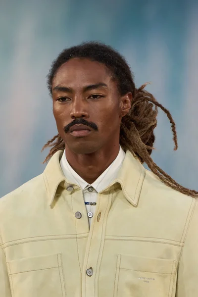 Look 138